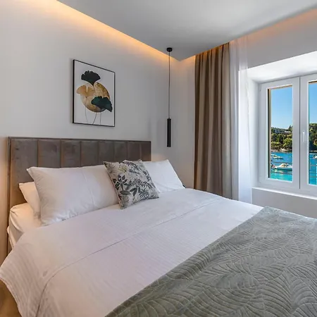 La Porta Cavtat, Seaview In The Center Apartman